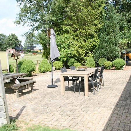 Vakantiewoning Grensgebied Groningen/Drenthe/Friesland Zevenhuizen  Kültér fotó