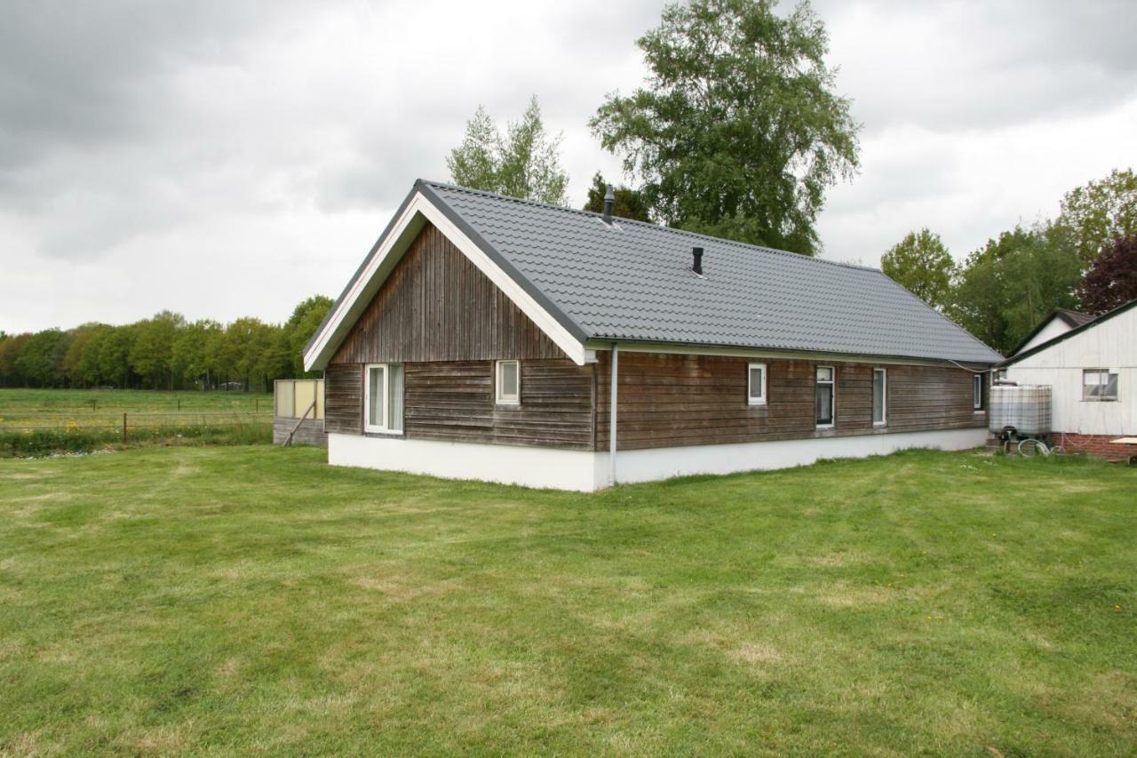 Vakantiewoning Grensgebied Groningen/Drenthe/Friesland Zevenhuizen  Kültér fotó
